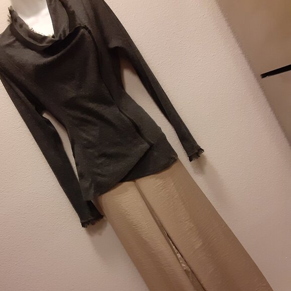 Pants or Pajamas Pj's * Tan Satin w/Slits on Legs * 2 On-Seam Pockets * XL * EUC - Picture 3 of 9